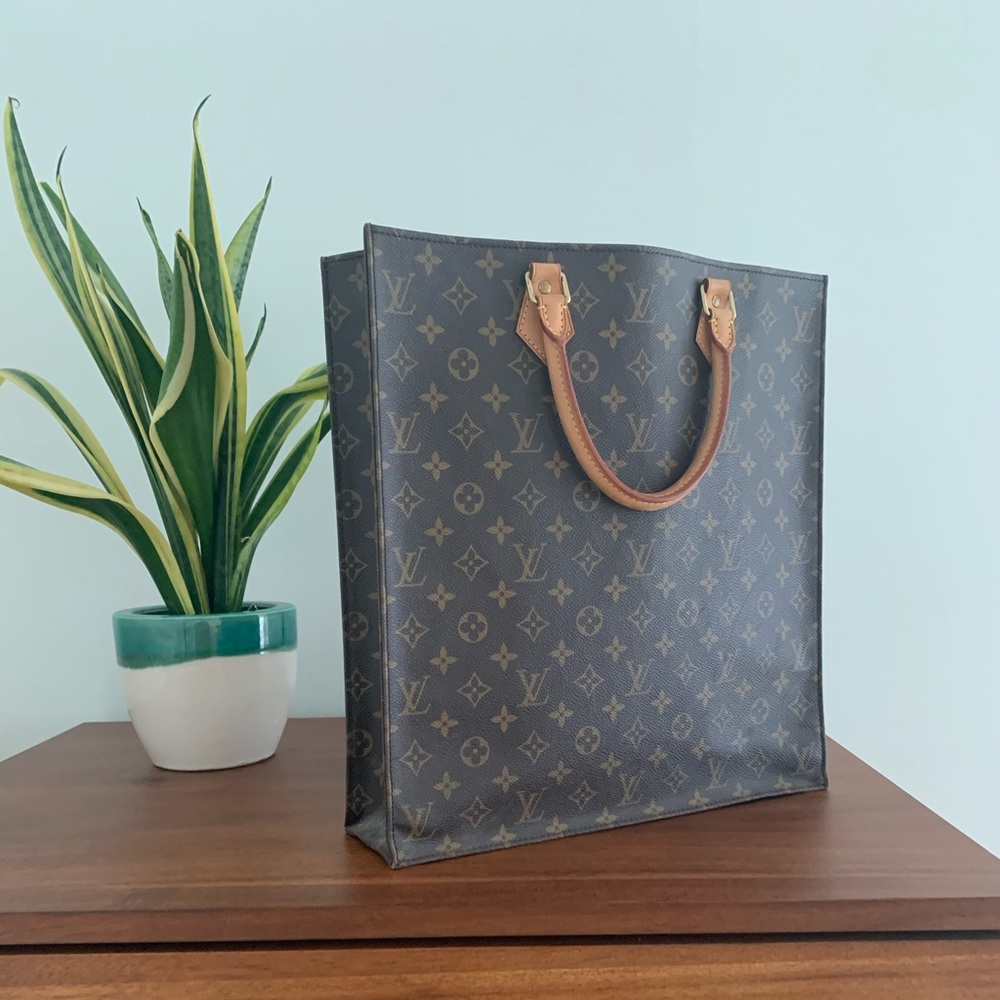 100% Authentic Louis Vuitton Sac